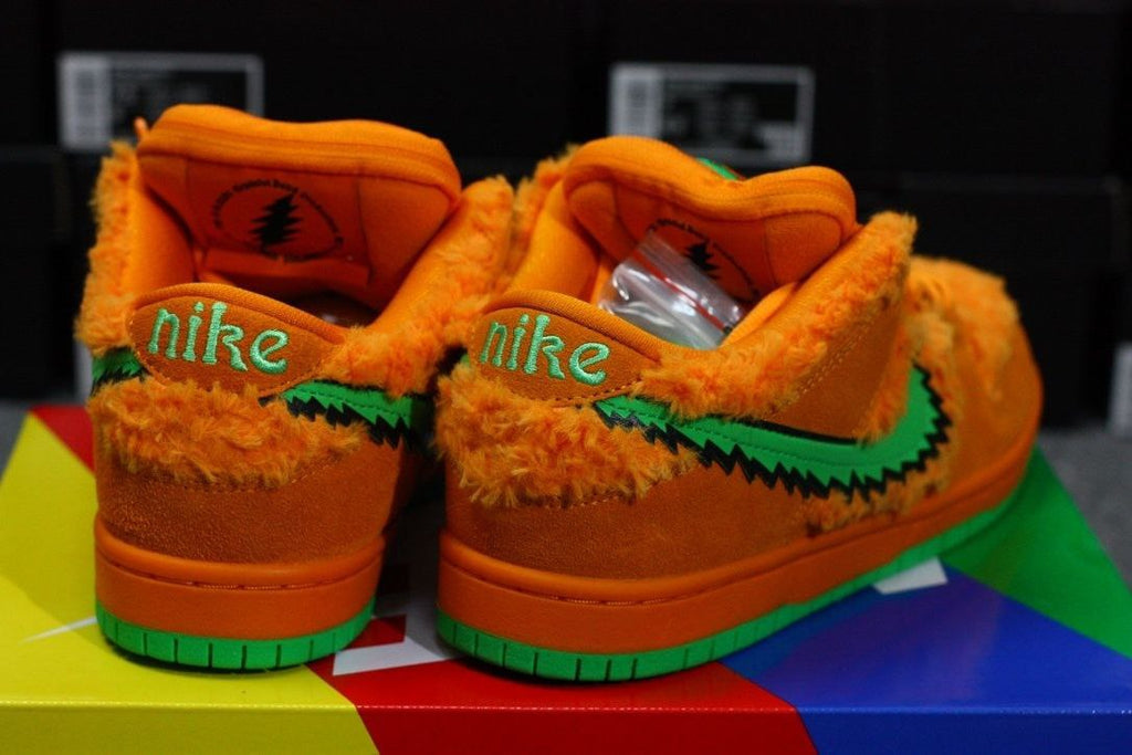 Nike SB Dunk Low Grateful Dead Bears Orange