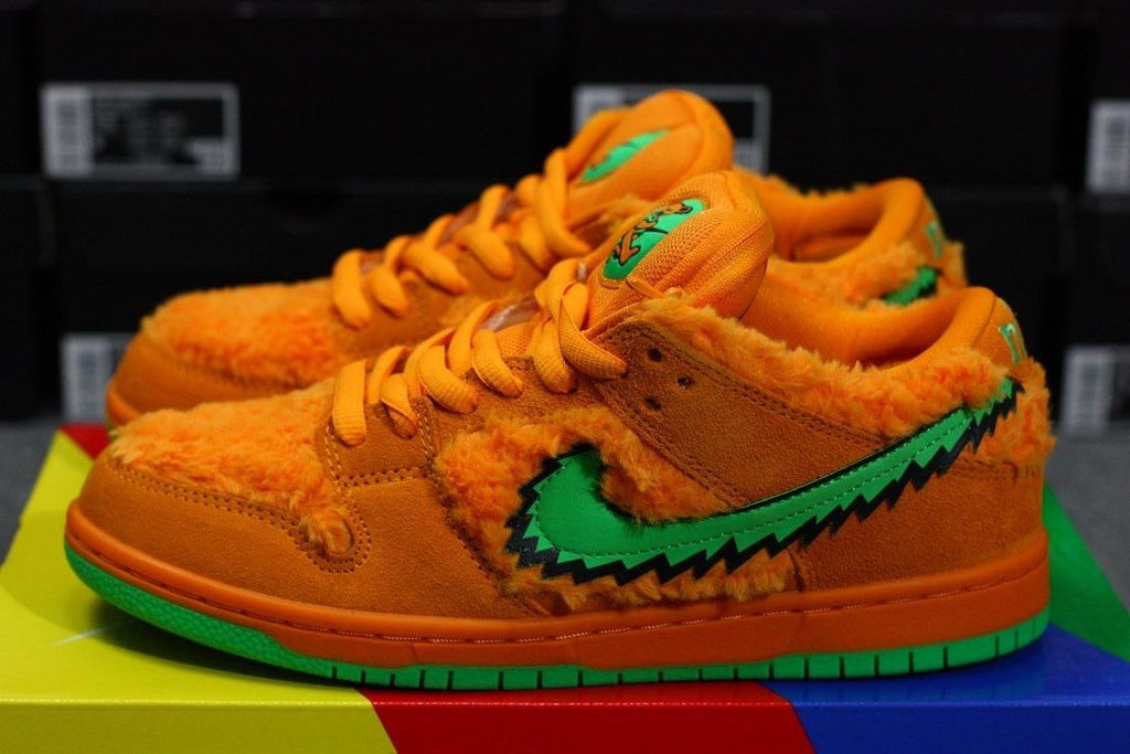 Nike SB Dunk Low Grateful Dead Bears Orange