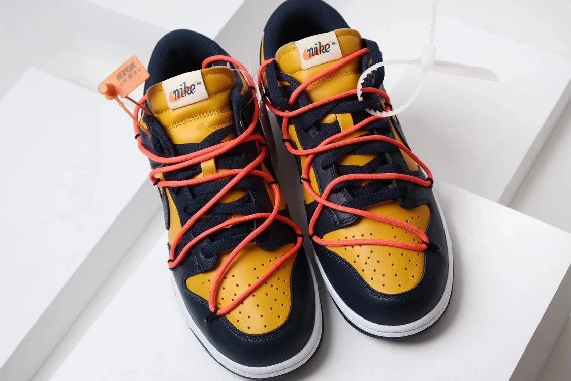 Nike Dunk Low Off-White University Gold