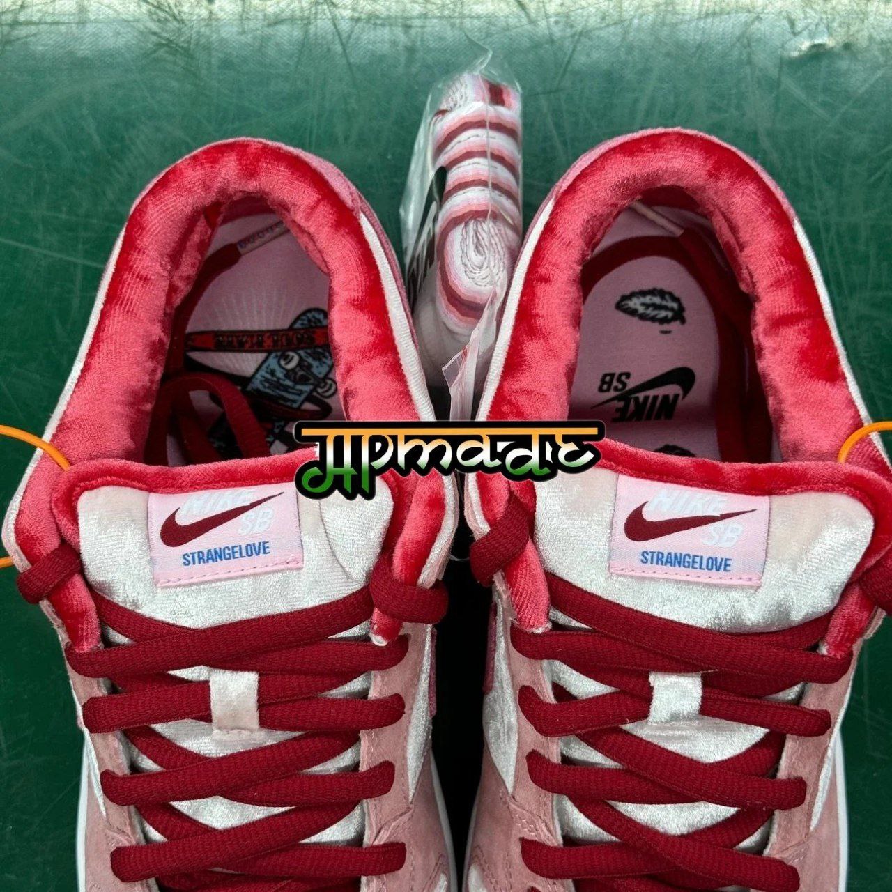Nike SB Dunk Low StrangeLove Skateboards