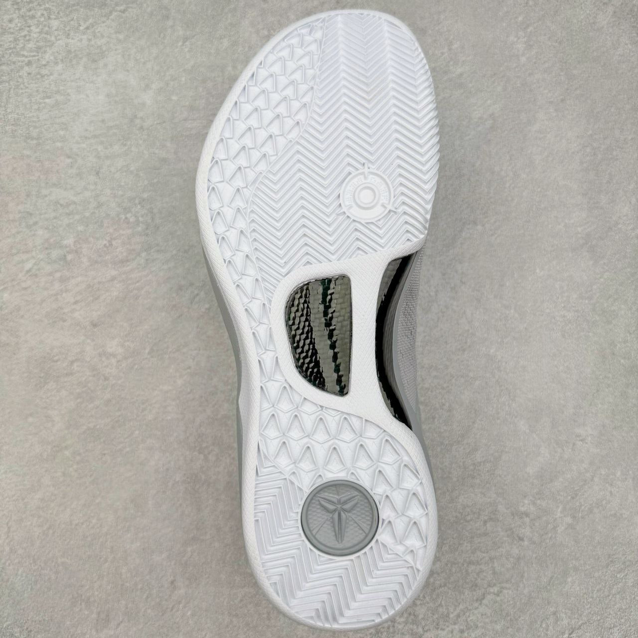 Nike Kobe 8 Protro Wolf Grey