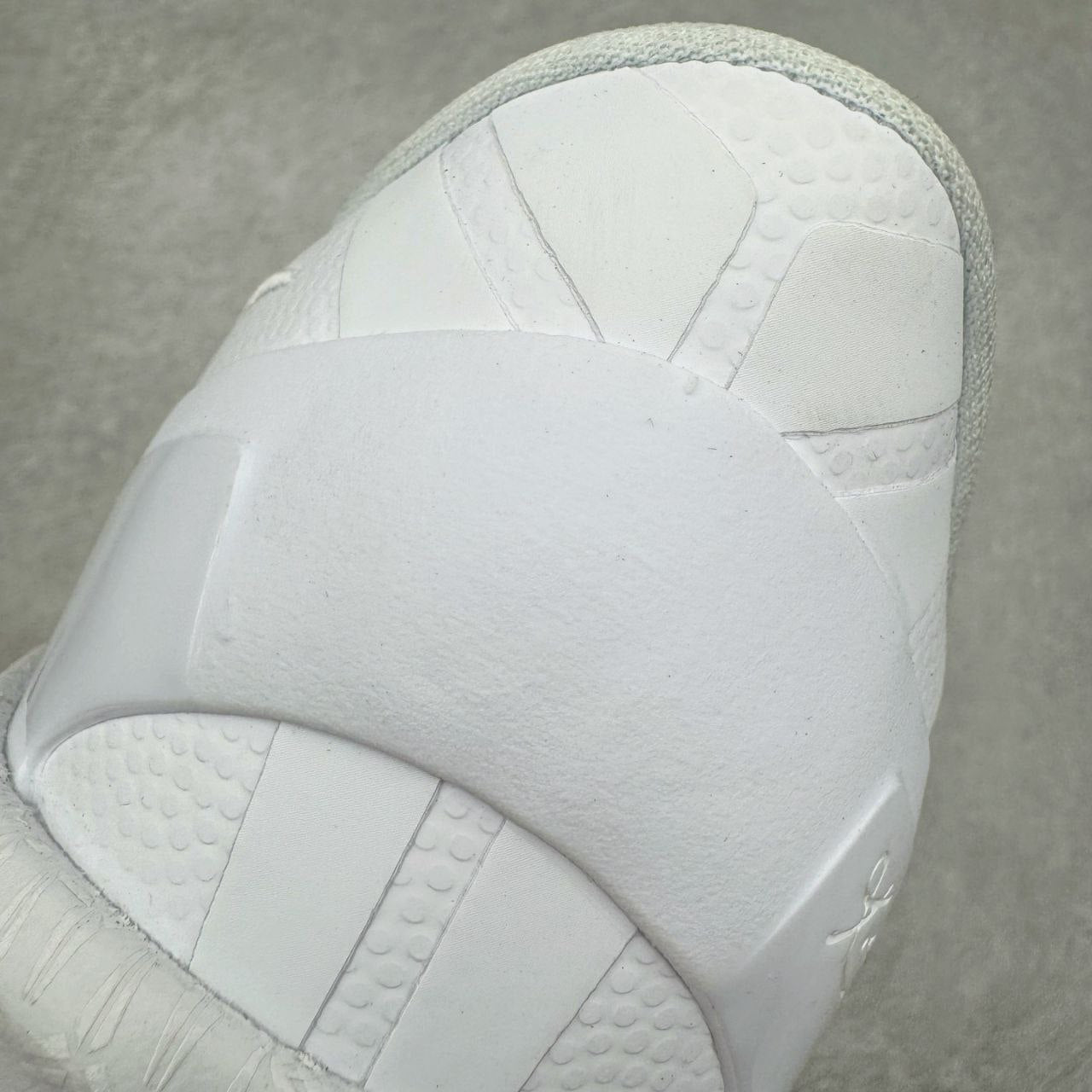 Nike Kobe 8 Protro Halo