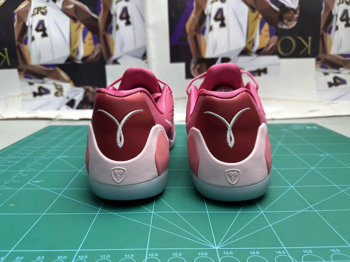Nike Kobe 9 EM Protro Think Pink PE