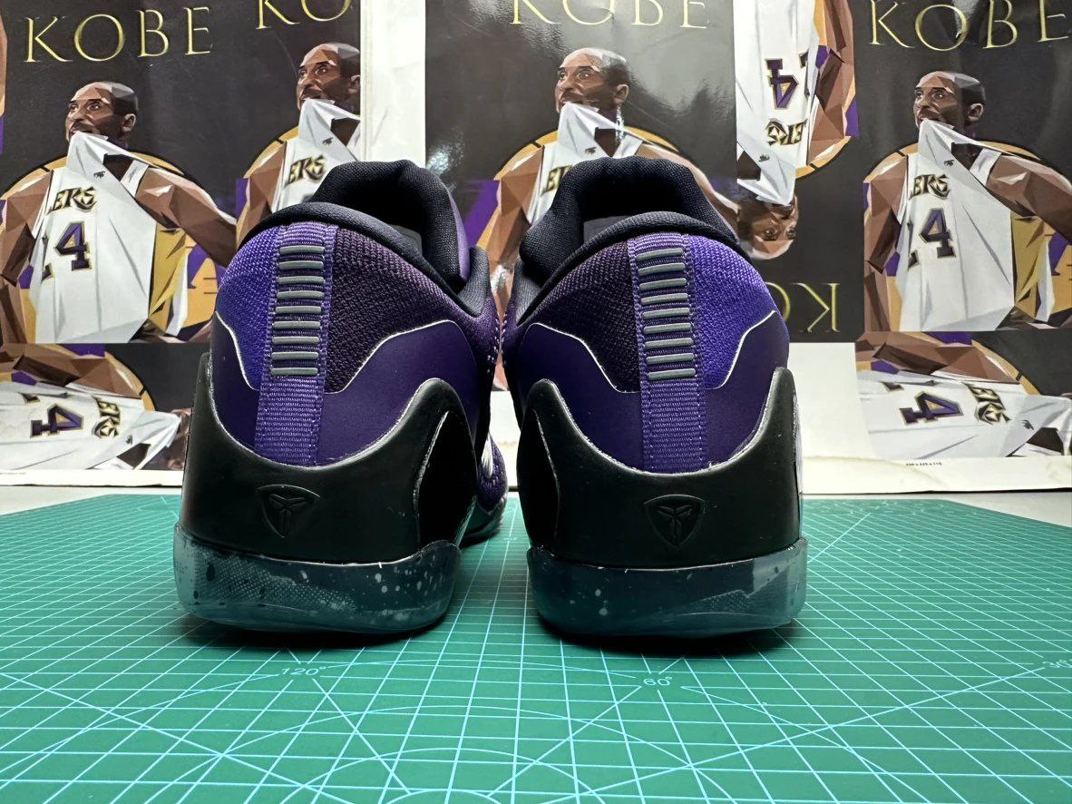 Nike Kobe 9 Elite Low Protro Moonwalker