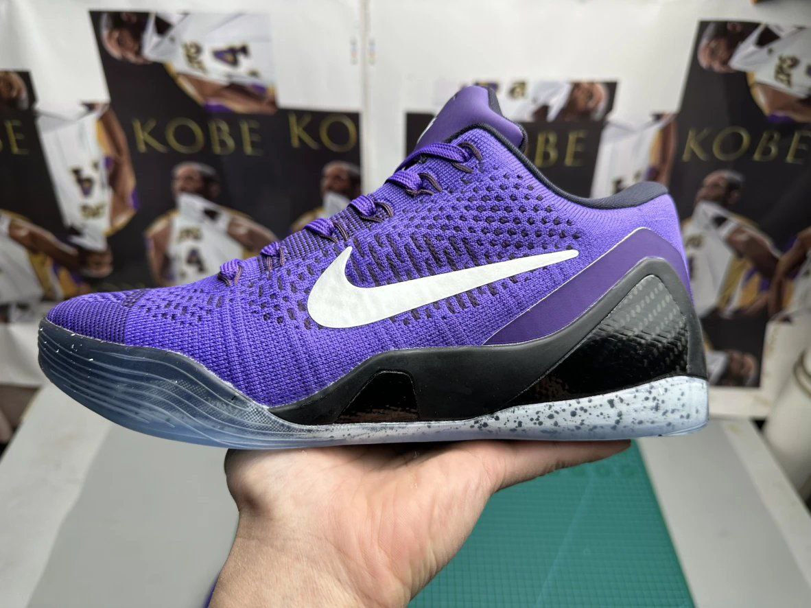 Nike Kobe 9 Elite Low Protro Moonwalker