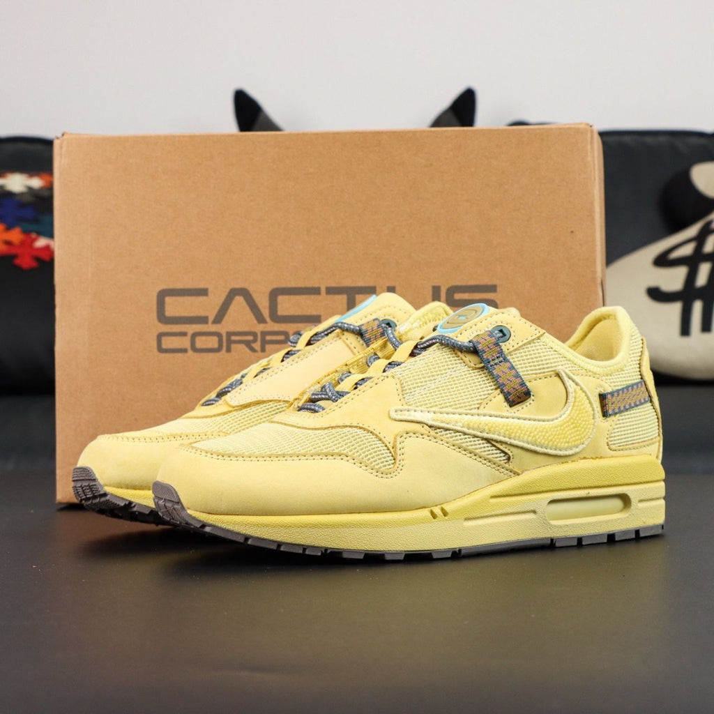Nike Air Max 1 Travis Scott Cactus Jack Saturn Gold