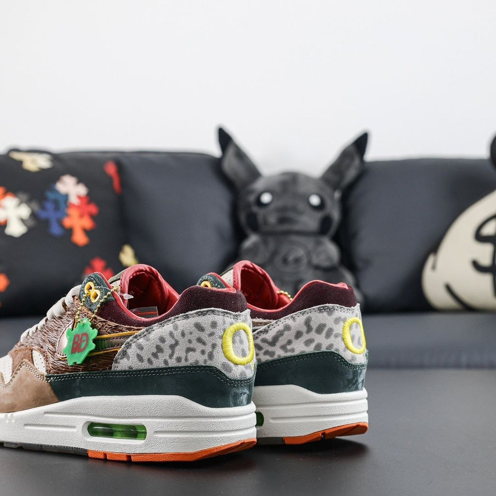 Nike Air Max 1 '87 Luxe University of Oregon PE (2024)