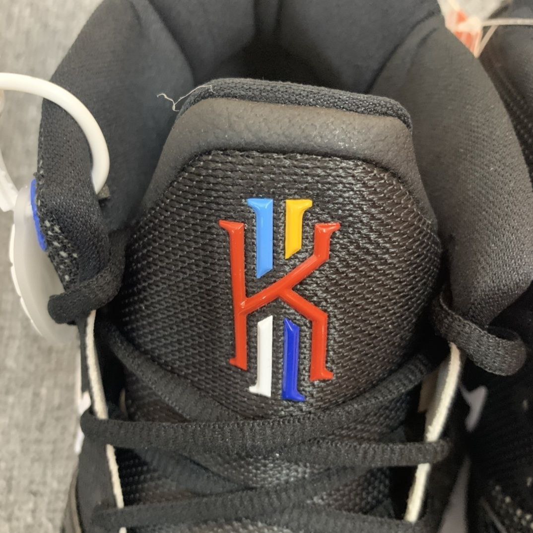 Nike Kyrie 7 Brooklyn Black