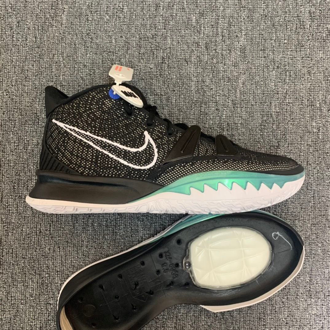 Nike Kyrie 7 Brooklyn Black