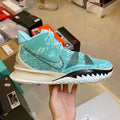 Nike Kyrie 7 Copa