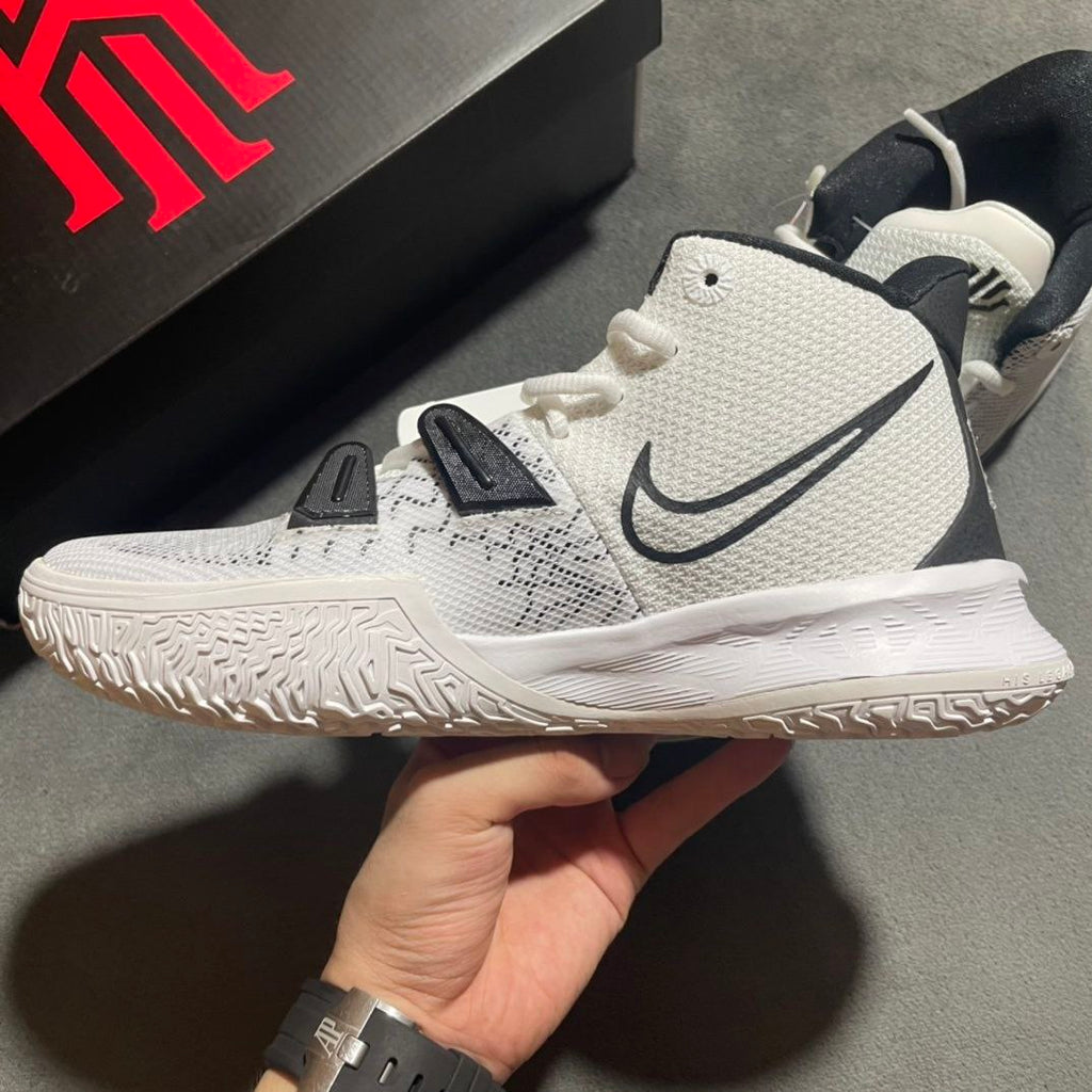 Nike Kyrie 7 Brooklyn Beats