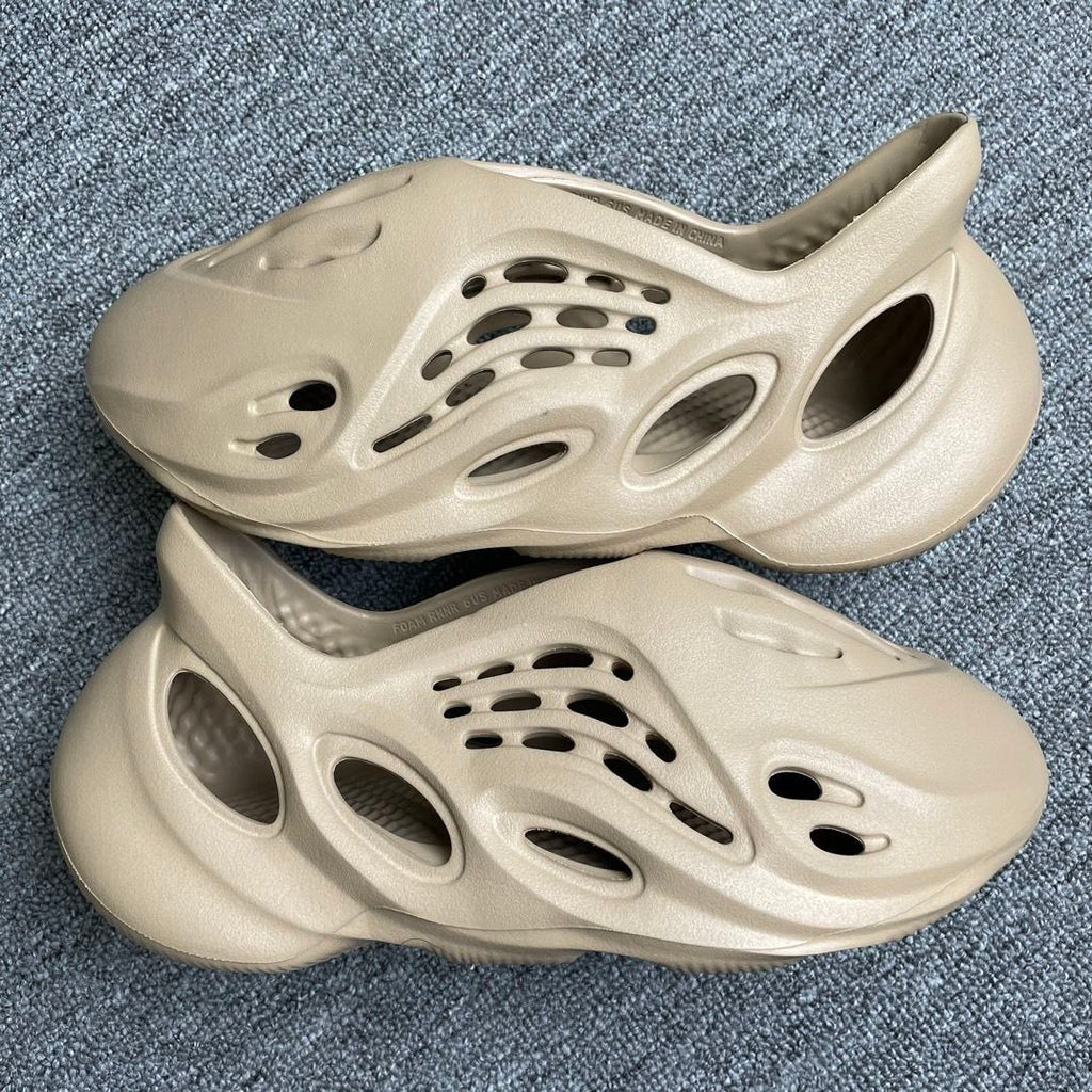 Adidas Yeezy Foam RNR