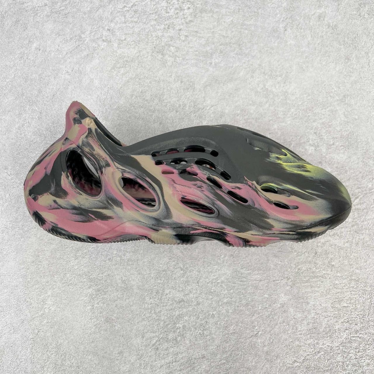 Adidas Yeezy Foam RNR