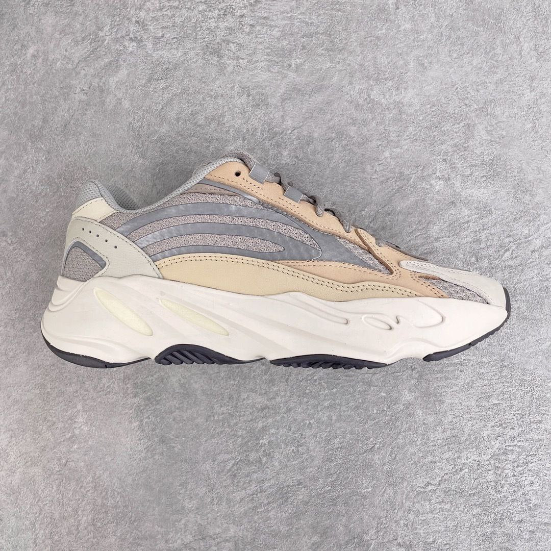 Adidas Yeezy 700 Boost