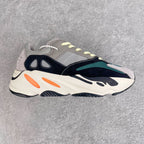 Adidas Yeezy 700 Boost