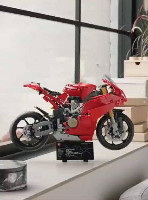 Ducati Panigale V4 S